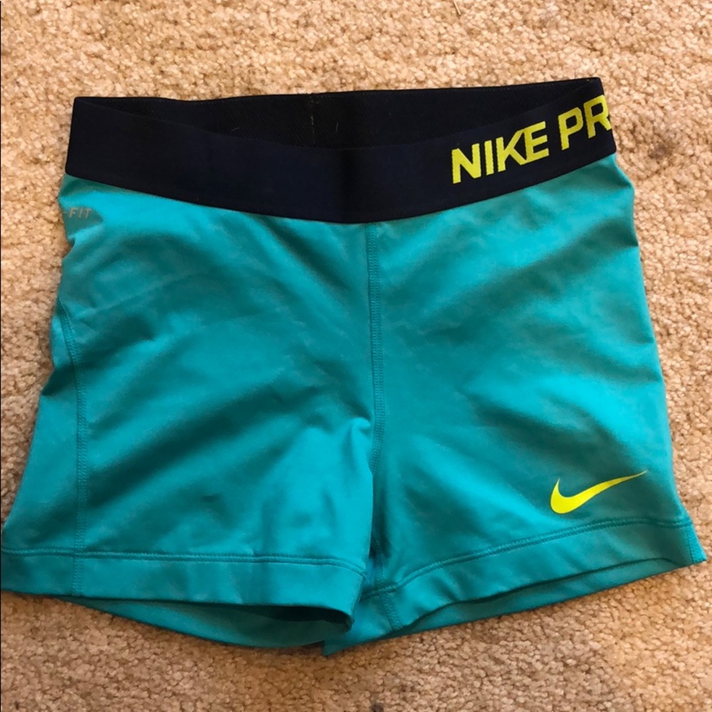 Nike Spandex